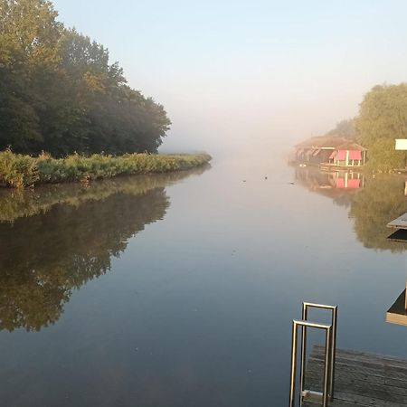 Appartamento Bb De Woonboot Anna Paulowna Esterno foto