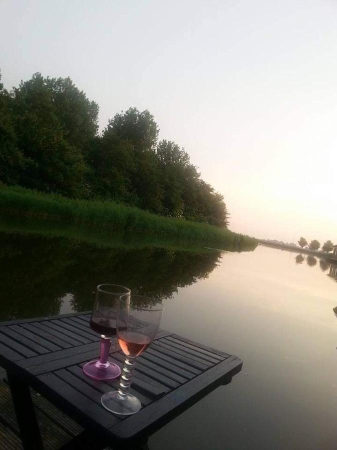 Appartamento Bb De Woonboot Anna Paulowna Esterno foto